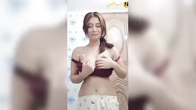 نفسي تقفشلي في بزازي كدا سكس نودز مصري