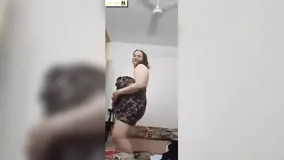 ميلف مربربة جسمها نار تعرض لعشيقها سكس نودز مصري