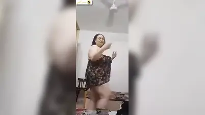 ميلف مربربة جسمها نار تعرض لعشيقها سكس نودز مصري