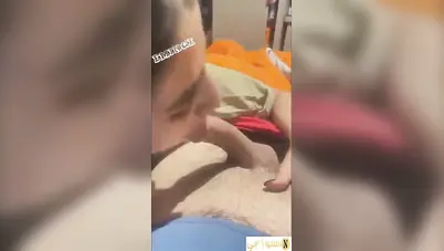 بنت كتكوتة تروح لصاحبها البيت وتمص زبه وتدلعه سكس مصري