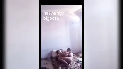 فلاحة شرموطة تتناك من جارها وجوزها في الشغل سكس مصري