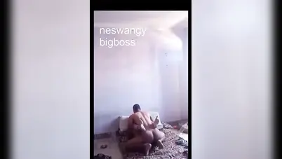 فلاحة شرموطة تتناك من جارها وجوزها في الشغل سكس مصري