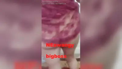 ميلف ممحونة تلعب في كسها المبطرخ سكس نودز مصري