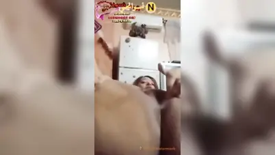 لبوة تلعب في بزازها وتتشرمط على حبيبها سكس نودز مصري