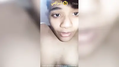 تعالى العب في بزازي يا ميدو سكس بودي مصري