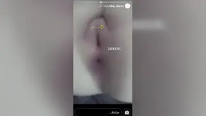 بنت هايجة تلعب في كسها الوردي سكس نودز مصري