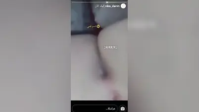 بنت هايجة تلعب في كسها الوردي سكس نودز مصري