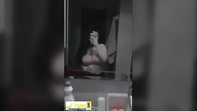 بنت كيرفي بزازها فاجرة تهيج حبيبها سكس نودز مصري